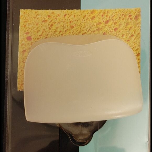 OXO GOOD GRIPS SUCTION CUP SPONGE HOLDER - Picture 2 of 4